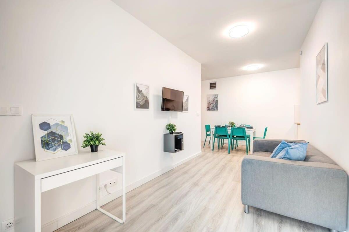 Apartmán Very - Large And Quiet *